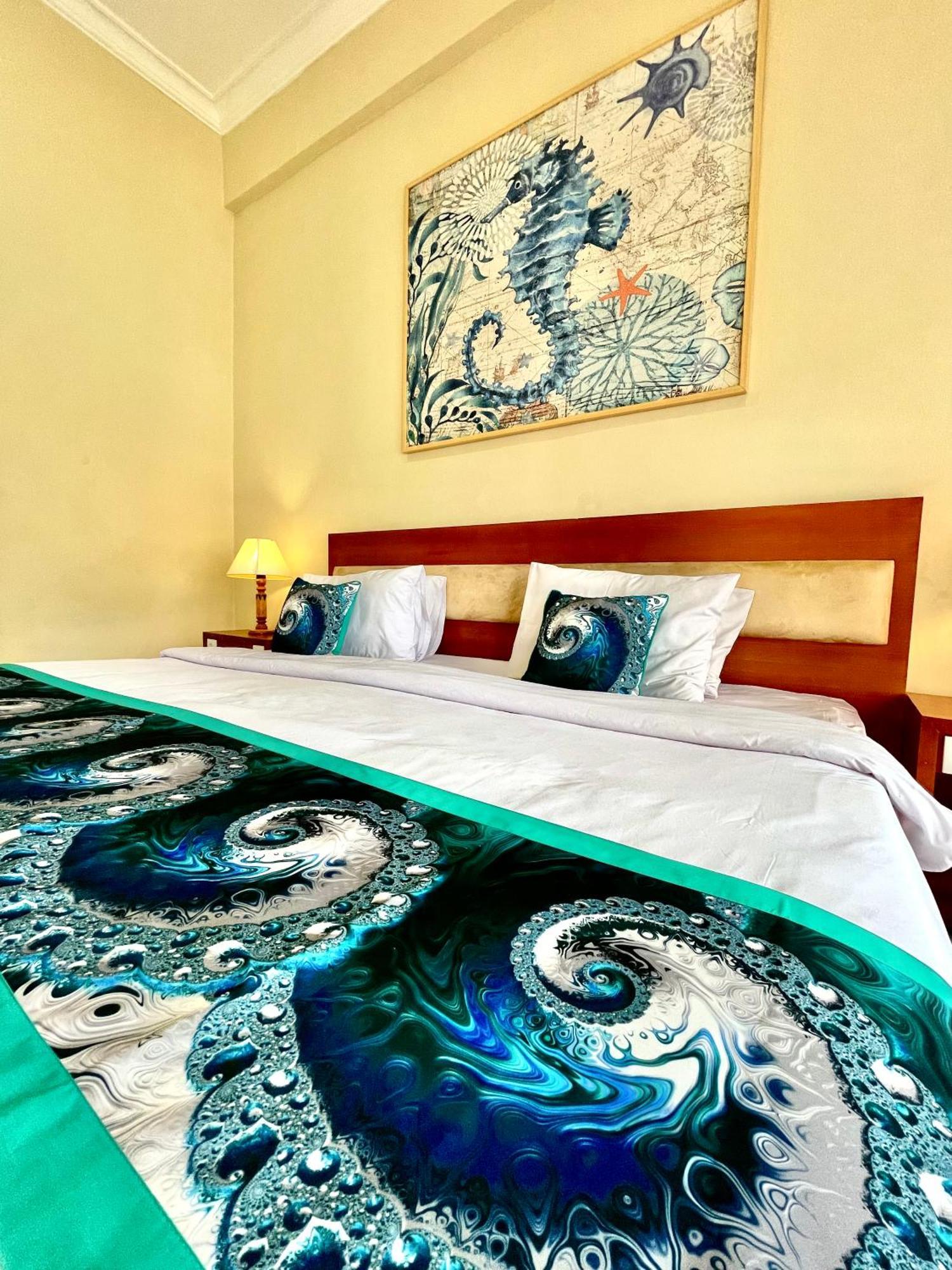Marine Bay Sanur Hotel Exterior photo