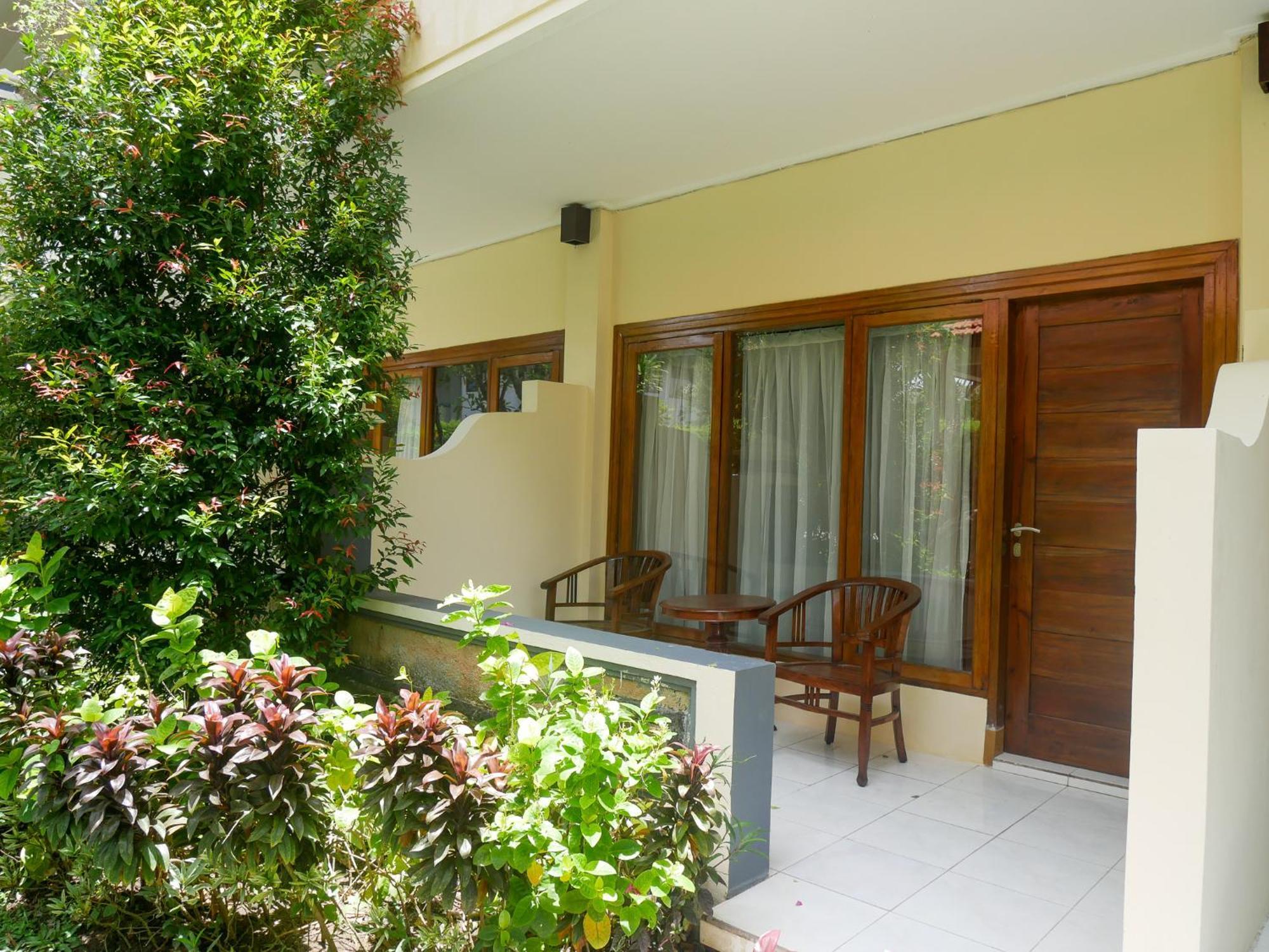 Marine Bay Sanur Hotel Exterior photo